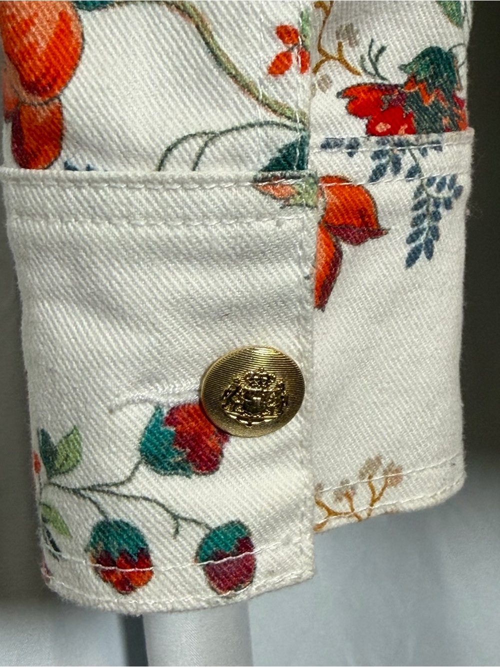 Maje Viflor Floral Denim Jacket White Red Print Stretch Cotton FR 36 Small - Picture 11 of 16